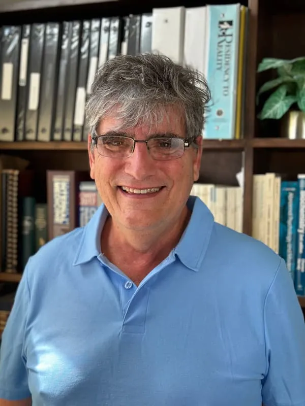 Dr. Kenneth Kruchten, D.C., chiropractor at Crest Hill Clinic near Joliet, IL