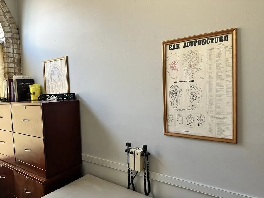 Educational materials and clinic detail inside Crest Hill Clinic, Crest Hill, IL near Joliet