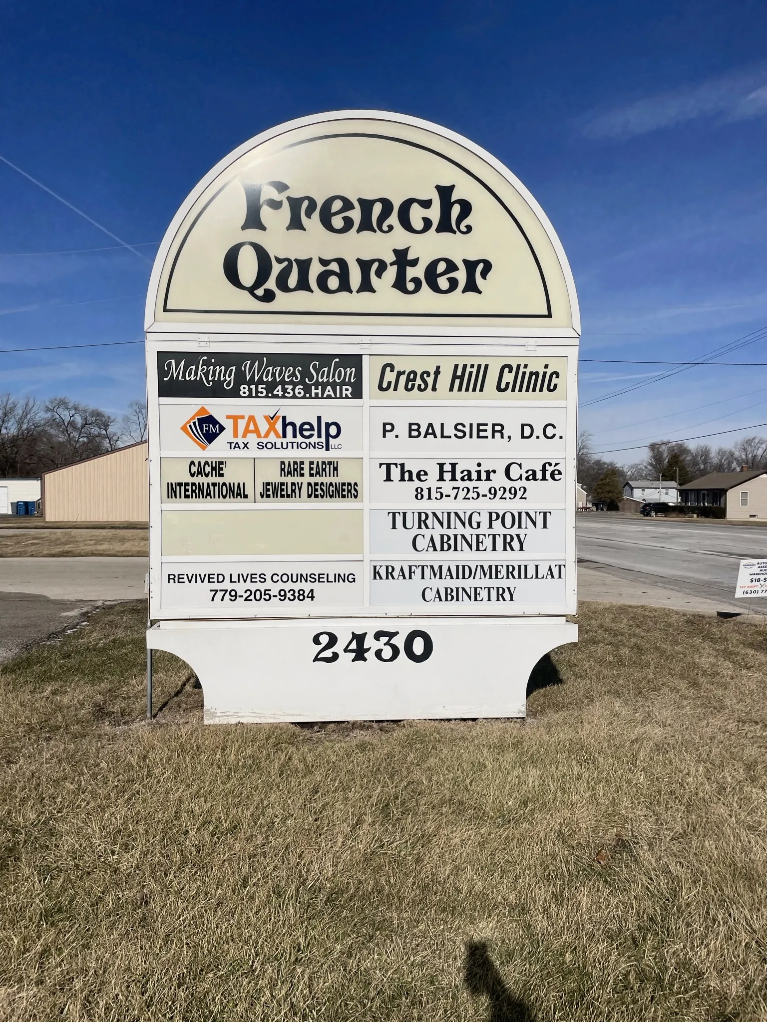 Crest Hill Clinic directory sign at 2430 Plainfield Rd
