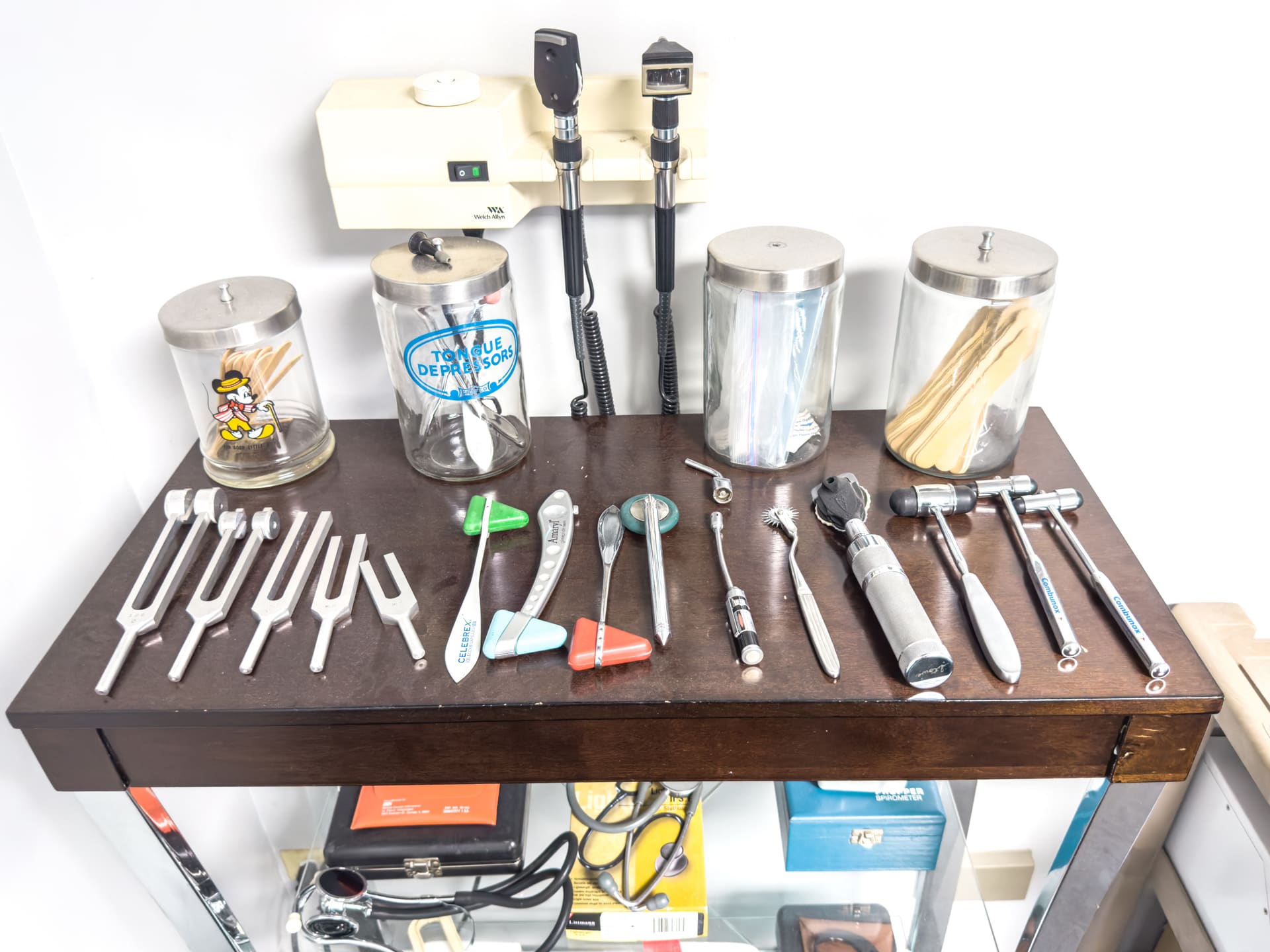Adjustment tools